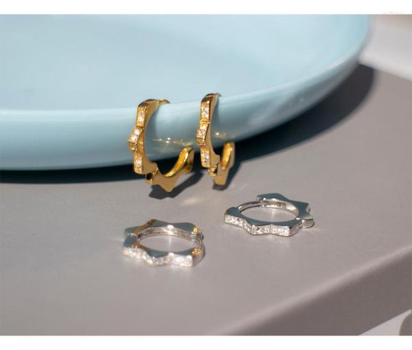 Серьги обруча 925 Серебряные серьги стерлингов Простой дизайн мода Геометрическая кружевная в форме циркона ушной кольцо костяное костя