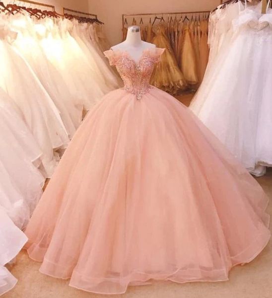 Abiti Quinceanera Principessa Cascading Ruffles Abito da ballo con scollo a V in cristallo con tulle Plus Size Sweet 16 Debuttante Party Birthday Vestidos De 15 Anos 91