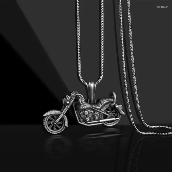 Collane con ciondolo Vintage Gothic Uomo Gioielli Hip Hop Punk Collana in acciaio al titanio per motociclista Uomo Brave Forward Rider