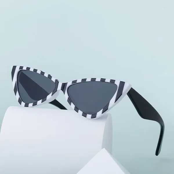 Óculos de sol Doisyer Moda Sun Óculos Designer Shades UV400 Homens Mulheres Personalizado Pequeno Quadro Óculos Retro Cat Eye Luxo