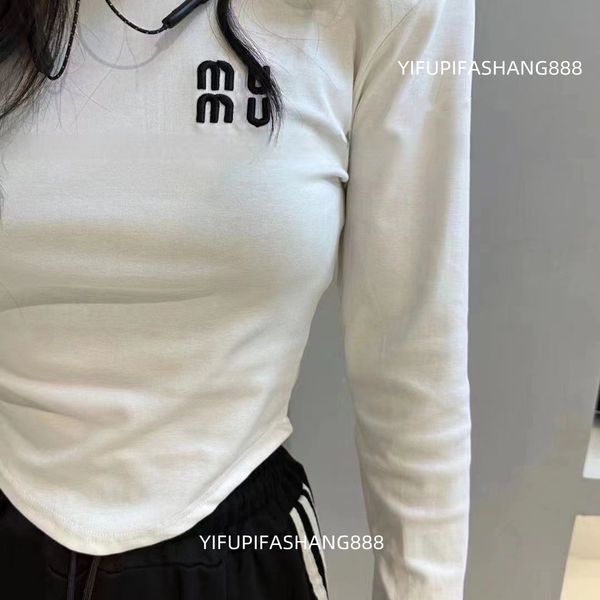 Miui Top Women Strick Tees Designer Neues Gefühl für fortgeschrittene Langarm -Basishemd -Hemd Stickedautumn Winterbluse Wollhochfeuchtigkeitsschildkrötenhalspullover