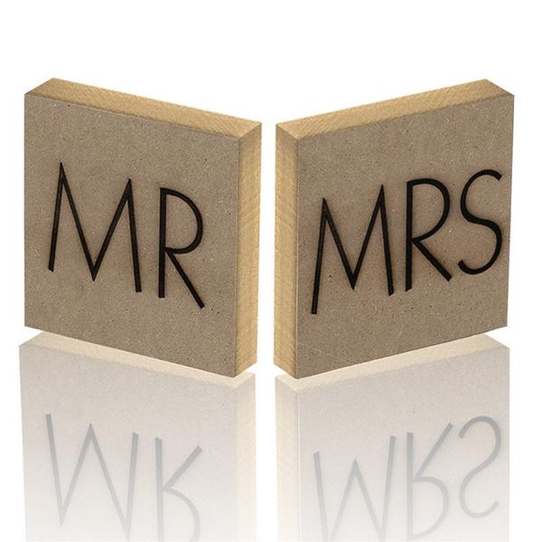 Articoli di novità Decorazione di nozze di San Valentino Regalo Mr Mrs Ornamento da intaglio su due lati Sposa Lettering Artigianato in legno