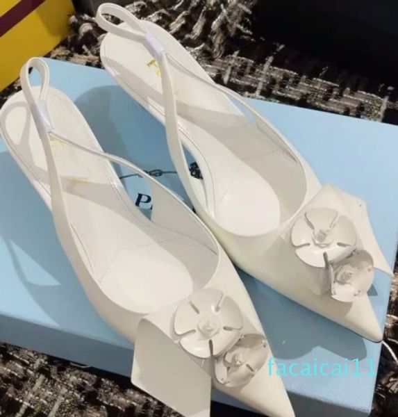 Autunno/Inverno Sandali da donna Scarpe Tacchi floreali stile origami a forma di gattino in morbida pelle a punta per feste da sposa