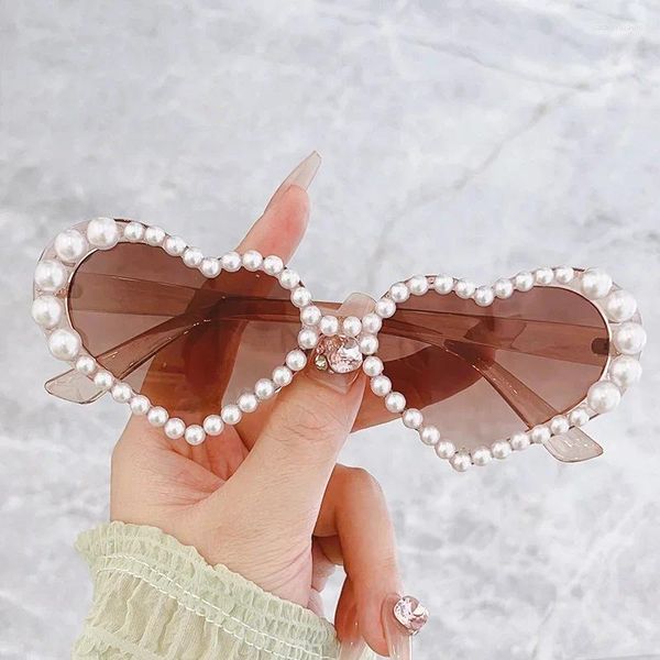 Óculos de sol moda em luxo fino cintilante amor pérola óculos de sol mulheres coração casual bling lentes de sol mujer