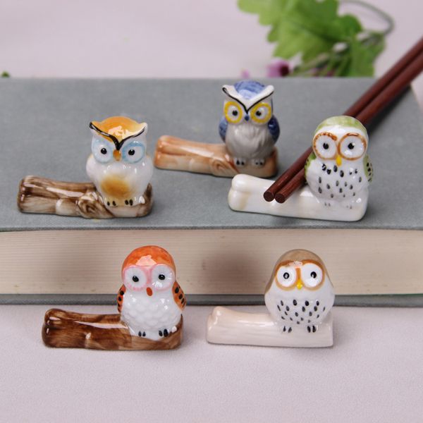 Porta bacchette in ceramica giapponese portaoggetti simpatico gufo poggia bacchette creativo portapenne a forma di animale decorativo multifunzionale