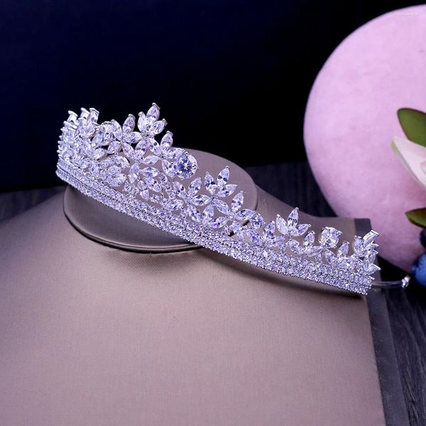 Fermagli per capelli Moda Arrivo Scintillante Zircone Cubico Diademi e Corona Donna Accessori da sposa Quinceanera Pageant Tiara C-40