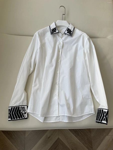 Damenblusen 2023Frühherbst schwarz-weiß besticktes Hemd Advanced Exquisite Sense
