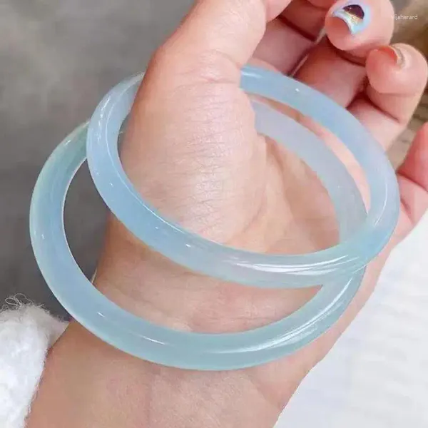 Bracciale in giadeite naturale del Myanmar con certificato di alta qualità A braccialetti in giada birmana blu cielo braccialetto rotondo da donna gioielleria raffinata