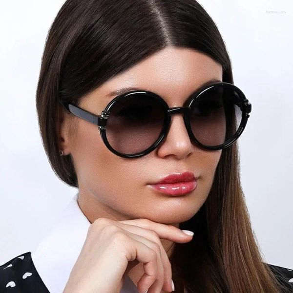 Sonnenbrille Damen Mode runden Kreis Rahmen Trendsetter Luxus Designer klassische Brillen für elegante Dame