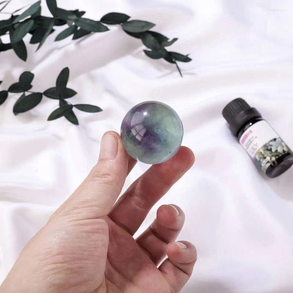 Figurine decorative Commercio all'ingrosso Pietra naturale Verde Fluorite Sfera di cristallo Sfera Desktop Offlce Ornamento 1pz