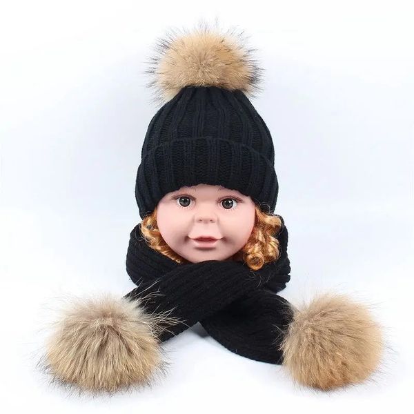 Sciarpe Involucri Sciarpa invernale per neonato Sciarpa lavorata a maglia in pelliccia di procione Cappello da bambina per bambini Caldi vestiti per bambini Antivento Abbigliamento da neve per bambini Abbigliamento carino per bambini 231113