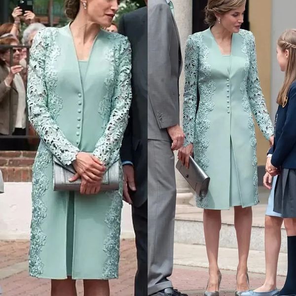 Elegante lunghezza al ginocchio abiti per la madre della sposa abiti in pizzo maniche lunghe salvia raso dritto abiti da sposa per gli ospiti abiti da cerimonia per donne 2024