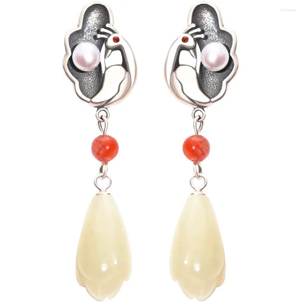 Baumelnde Ohrringe, Vintage-Stil, silbrig, Piercing-Ohrtropfen, rote Achatperlen, Hetian-Jade, geschnitzter Blumenanhänger für Frauen, frischer Schmuck, Geschenk