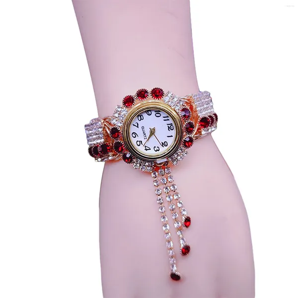 Bilek saatleri Köpüklü Rhinestone Yuvarlak Dial Watch Pointer Tipi İç Mekan Aktiviteleri veya Günlük Kullanım için Dolu