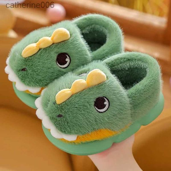 Slipper Niedliche Cartoon-Dinosaurier-Kinder-Plüsch-Hausschuhe mit weicher Sohle, rutschfest, für den Winter, warm, für Babys, Jungen, Mädchen, Innenbereich, Fersenwickel, Baumwollschuhe, L231114