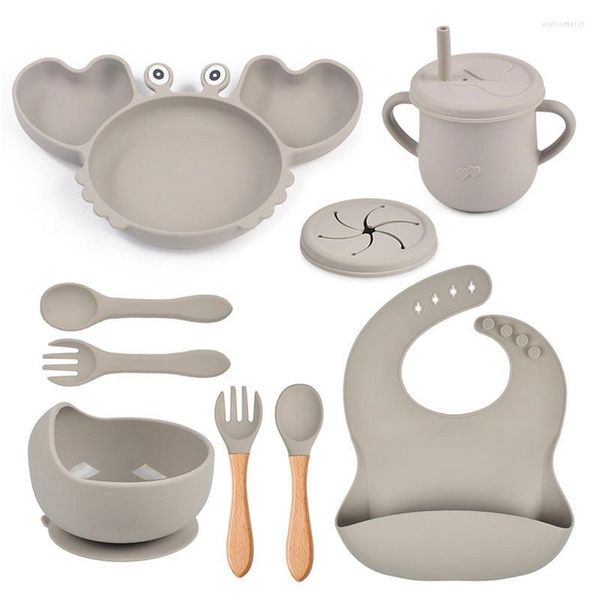 Set di stoviglie Set da tavola in silicone morbido per bambini Piatti per alimentazione Piatto Ventosa Bavaglini Cucchiaio Forchetta Bambini Antiscivolo 9 pezzi