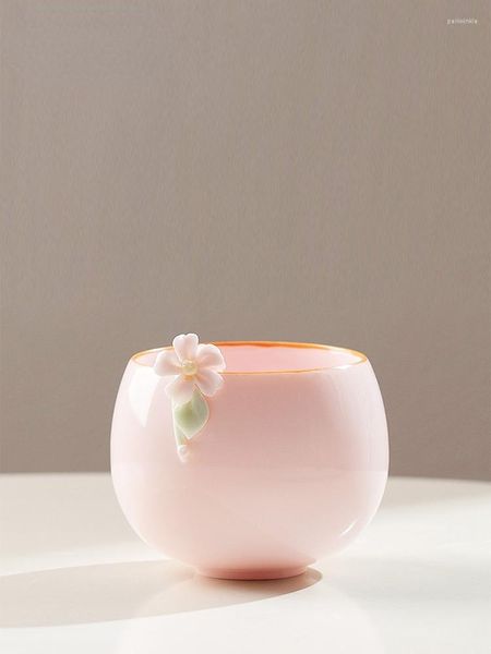 Tazze Cina Vintage puro fiore pressato a mano Hostess Cup Set da tè Rosa Bianco Kungfu Tazza in ceramica Bicchieri Regali di nozze