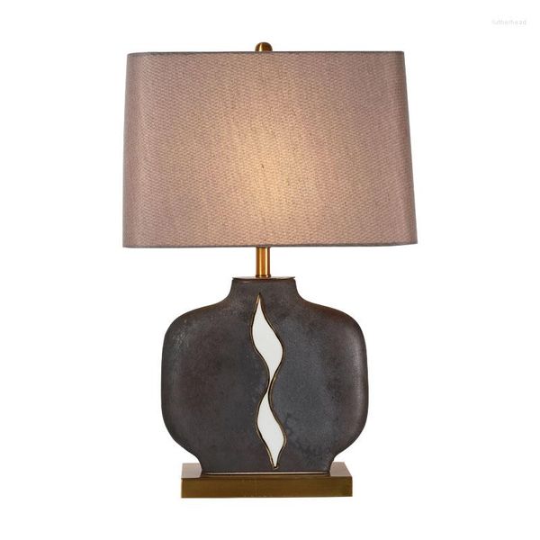 Lâmpadas de mesa Lâmpada de cerâmica de estilo americano Modern Retro Ballom Bedroom E27 Mesa Luz Liga El Villa Iluminação Bedsid Bedsid