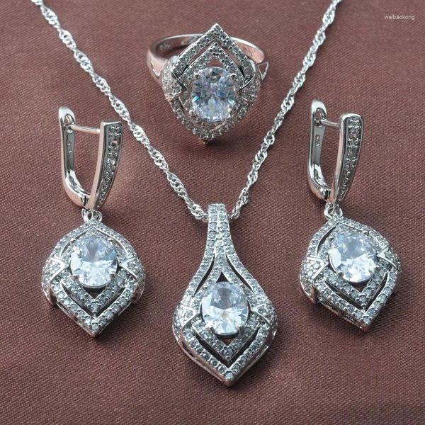 Halskette Ohrringe Set Erstaunlicher weißer Zirkon Silberfarbe für Frauen Hochzeit Weihnachtsgeschenk Ringe TZ0608