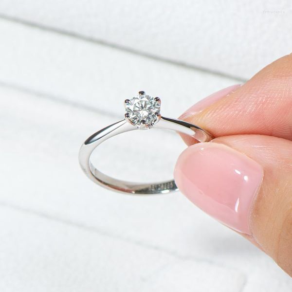 Cluster Ringe IOGOU Mosanit Diamant für Frauen 0,5 Verlobungsrundschliff Solitärring Echt 925 Sterling Silber Großhandel Schmuck