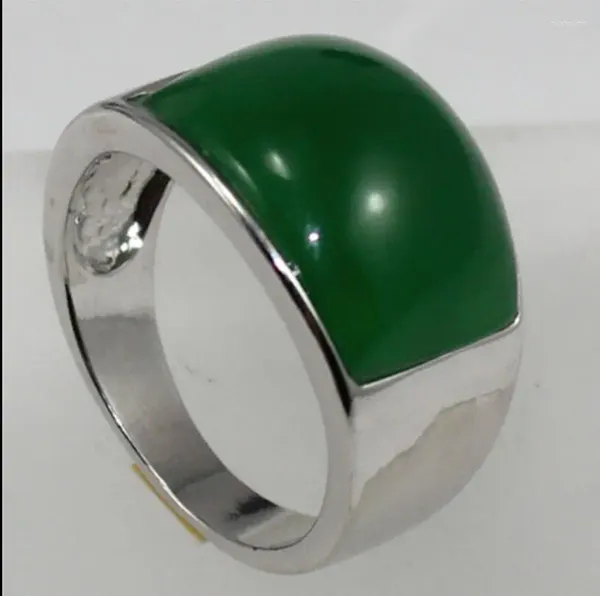 Cluster-Ringe Herren-Mode-einfacher, metallbeschichteter Silber-Lang-Breitkanten-dunkelgrüner malaiischer Jade-Ring