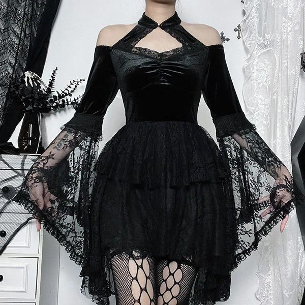 Sıradan elbiseler Goth Dark Vampire Mall Gothic Velvet Aline Grunge Punk Dantel Patchwork Mini Elbise Kadınlar Parlama Kollu Yular Kıyafet