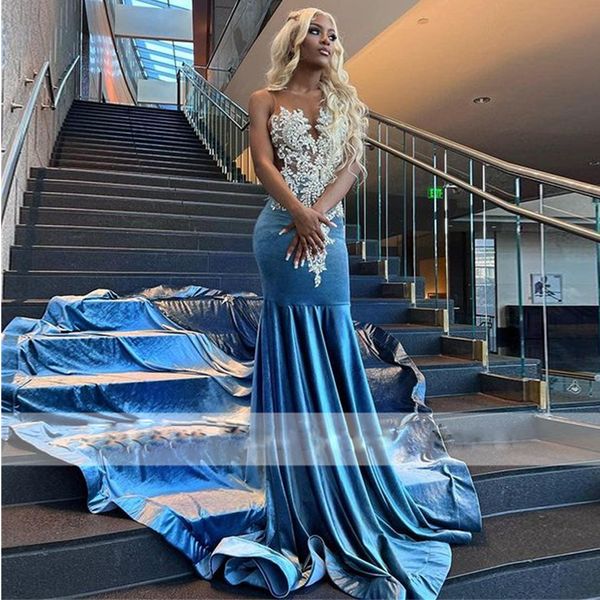 Sexy Velvet Blue Mermaid Prom Kleider Cystal Sheer Neck Abendkleid 2023 Langer Zug Mädchen Abschlussfeier Vestidos