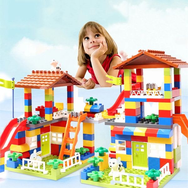 Blocchi di grandi dimensioni Scivolo Costruzione di giocattoli Tetto di particelle Compatibile Duploed City House Castle Brick Toys Per bambini 231114