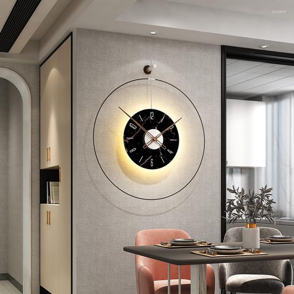 Relógios de parede Metal Clock Digital Design Moderno Design Luxo Nórdico Rodado Elegante Luminous Creative Relloj de Pared Large Living Sala Decoração