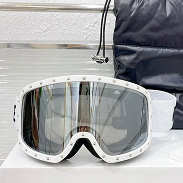 Óculos de sol Ski Designer Womens Máscara Bicicleta Mens Óculos Magnéticos Moda Legal Proteger