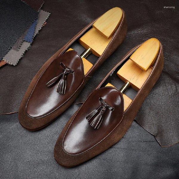 Sapatos de vestido estilo coreano ao ar livre casual franja costura artesanal dedo do pé redondo deslizamento em couro genuíno homens negócios mocassins 20230728