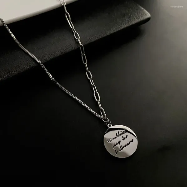 Anhänger Halsketten DEAR-LIFE Titan Stahl Verblasst Nicht Licht Luxus Persönlichkeit Brief Halskette Weibliche Hip-hop Zubehör Schmuck