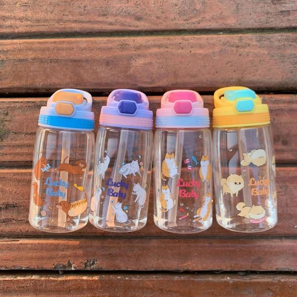 Bicchieri estivi Bicchiere d'acqua in plastica per bambini Studenti coreani con manico Becco d'anatra Cannuccia creativa per cartoni animati