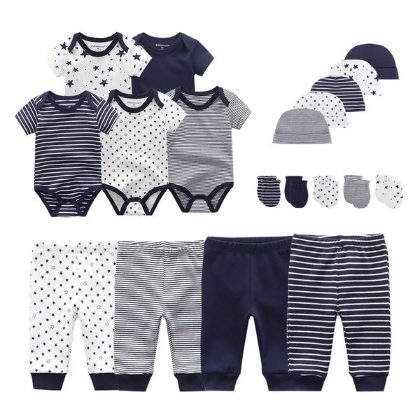 Set di abbigliamento 2023 Tinta unita Abbigliamento per neonati unisex per neonati Collant + pantaloni + cappello + guanti / bavaglini Abbigliamento per neonate Set di abbigliamento in cotone Beibei 231114