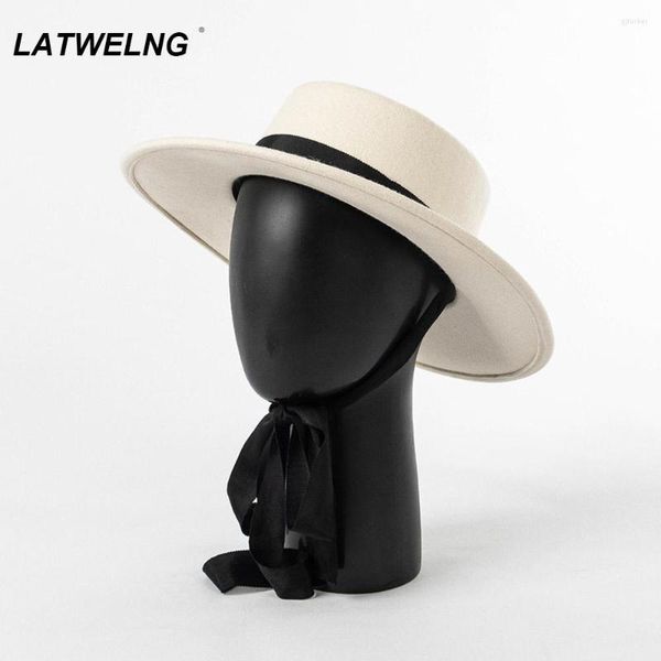 Chapéus de borda larga 2023 moda cinta chapéu de lã para mulheres casamento boater branco preto liso inverno com marca vintage senhoras atacado
