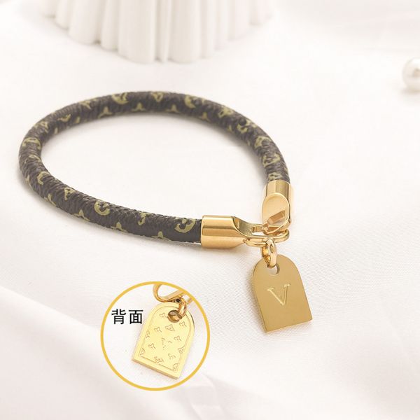 Bracciale rigido per gioielli Bracciale rigido in oro nero Designer Donna Regali d'amore Bracciale con ciondolo Gioielli placcati oro 18 carati Bracciale con ciondolo a forma di lettera Primavera R