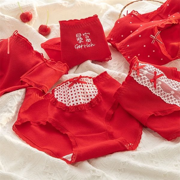 Kadın Külot Kış 5 PCS/Lot Panties Kadın Orta Bel Sevimli Pamuklu İç Çamaşırı Kadın Yılı Kırmızı Külot Yaşamları Kız Karikatür Öğrenci Briusingleri 230414