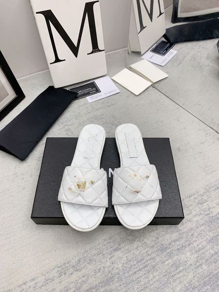 2023 S Designer Summer Women Slifors, Brand Luxury Genuine Leather Flat Shoes, Black, White and Khaki Colori disponibili disponibili comodi e alla moda Scuffs Sli Sli