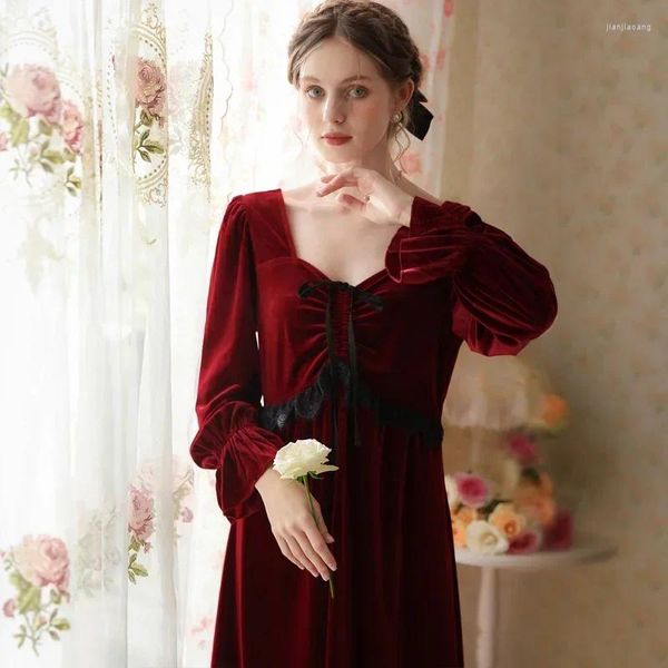 Damen-Nachtwäsche, viktorianische Pleuche-Samt-Nachtwäsche, elegante Velours-Robe, Vintage-Nachthemd für Damen, Winter, warm, dick, lang, sexy Nachtkleid