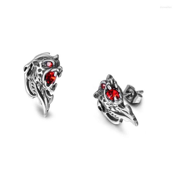 Brincos de garanhão 1pcs Personalidade única leão rei rei aço inoxidável vermelho preto cristal zircão de orelhas de cartilagem jóias de piercing