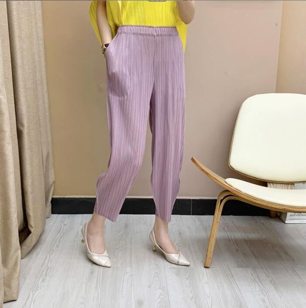 Pantaloni slim fit plissettati da donna Issey da donna tre homestead di qualità di lusso con pantaloni cropped e pantaloni plissettati 21