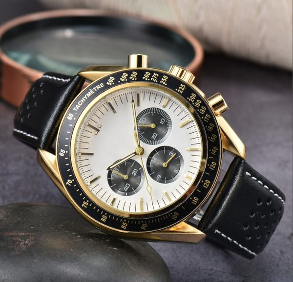 Polshorloges voor mannen Nieuwe herenhorloges Drie naalden quartz horloge Hoge kwaliteit Top luxe merk Klok mannen Mode-accessoires lederen riem