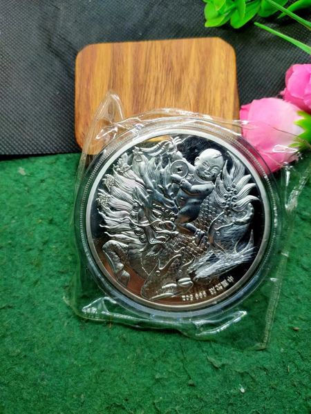 Artes e Ofícios Chinês Shanghai Mint 5 onças kylin trazer filho medalhão comemorativo de prata