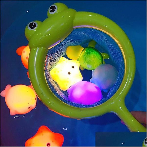 Badespielzeug Baby Niedliche Tiere Spielzeug Schwimmen Wasser Led Leuchten Weiche Gummi Float Induktion Leuchtende Frösche Für Kinder Spielen Lustige Geschenke Drop Dhstl