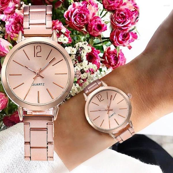 Avanadores de punho Moda feminina Numerais romanos assistem Faux Leather Analog Quartz Wristkes Wristwatch Casual Ladies Bracelet Luxury