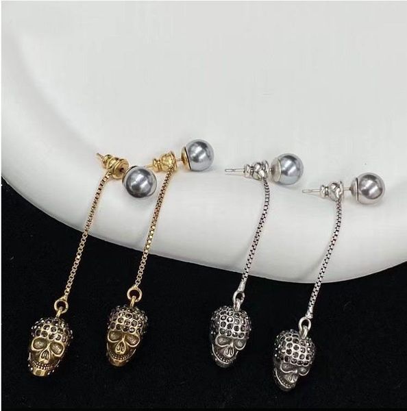 Lampadario pendente Gioielli di moda di alta qualità Marchio popolare Perla nera Orecchini con testa di teschio a catena lunga con diamanti d'acqua Retro Argento 925