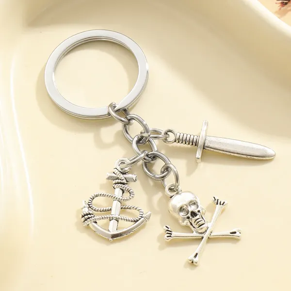 Chaveiros 20pcs Crânio Âncora Dagger Charm Keychain