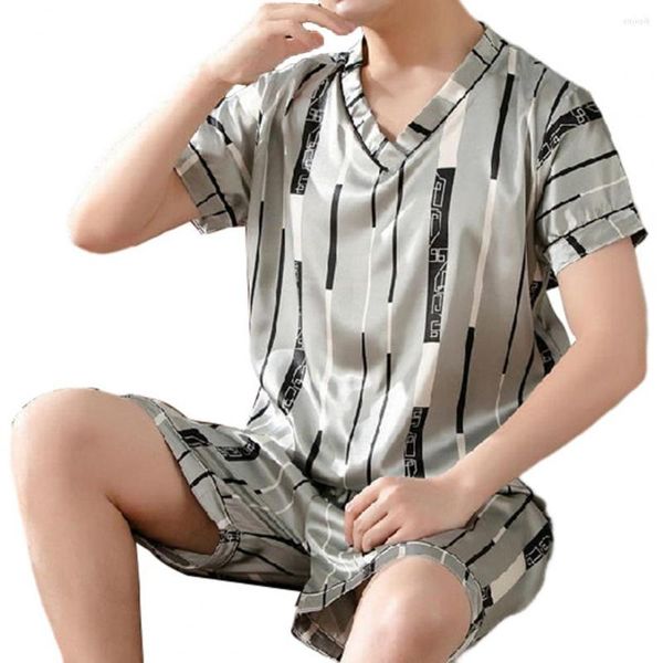 Herren Nachtwäsche 1 Set Cosy Men Pyjamas Lose Nachtkleidung simuliertes Eis Silkhemd Kurzhose Sommer zu Hause Kleidung