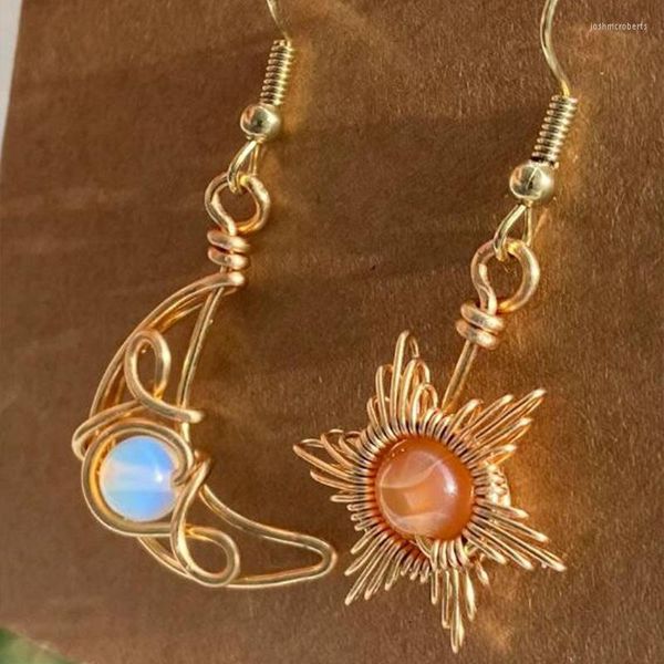 Orecchini pendenti con sole e luna dorati, cristalli avvolti in filo di Boemia, asimmetrici, per gioielli a mezzaluna da donna