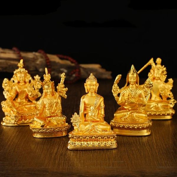 Oggetti decorativi Figurine tibetana in miniatura oro Varietà incisa a forma di artigianato in lega Handicraft Home Home Home Altari Desktop decorativo 231114